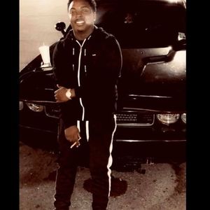 Meet your Posher, Jacquez